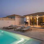 Vila Mirto - Iris Sunset Lépedha