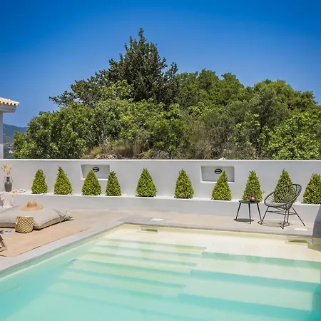 Mirto - Iris Sunset 别墅 *